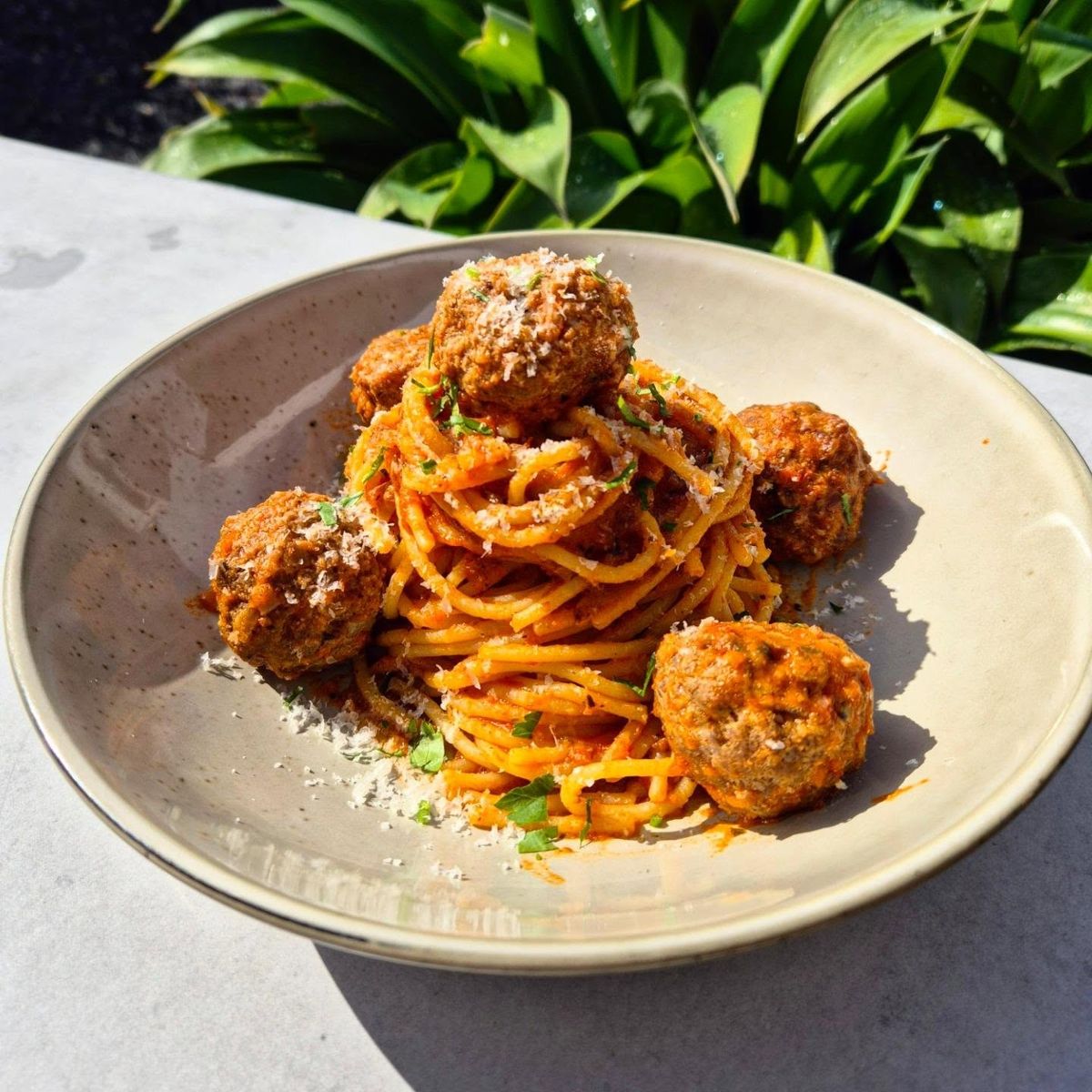 Spaghetti and meatballs